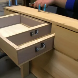 Jak zrobić szufladę na prowadnicach